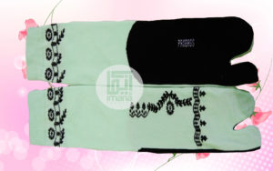 Grosir kaos kaki muslimah di Palangkaraya